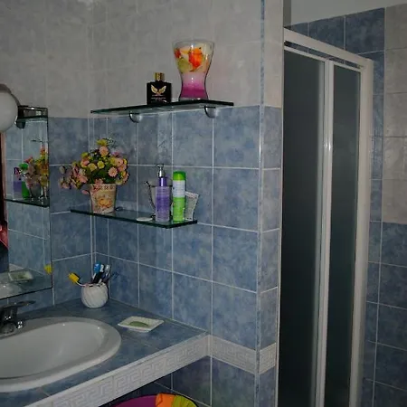 Prázdninový dům Bougainvillea *